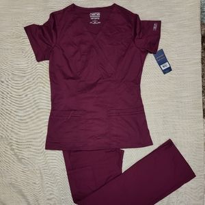 Cherokee Modern Classic workwear scrubs set, maroon, XS